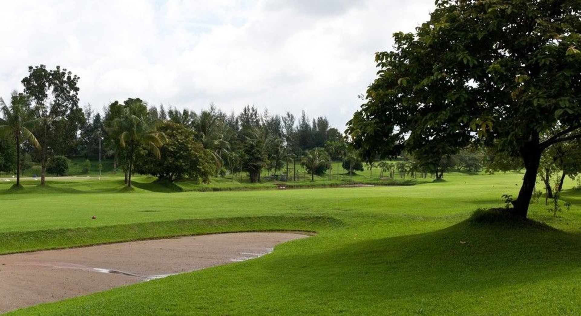 YCDC City Golf Resort (Pondy)