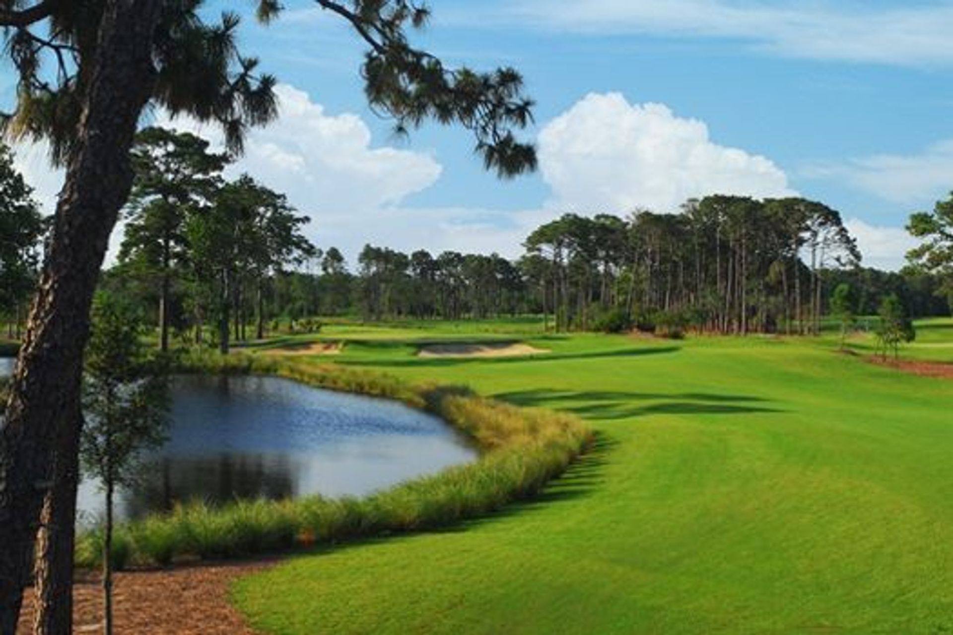 Pine Lakes Country Club