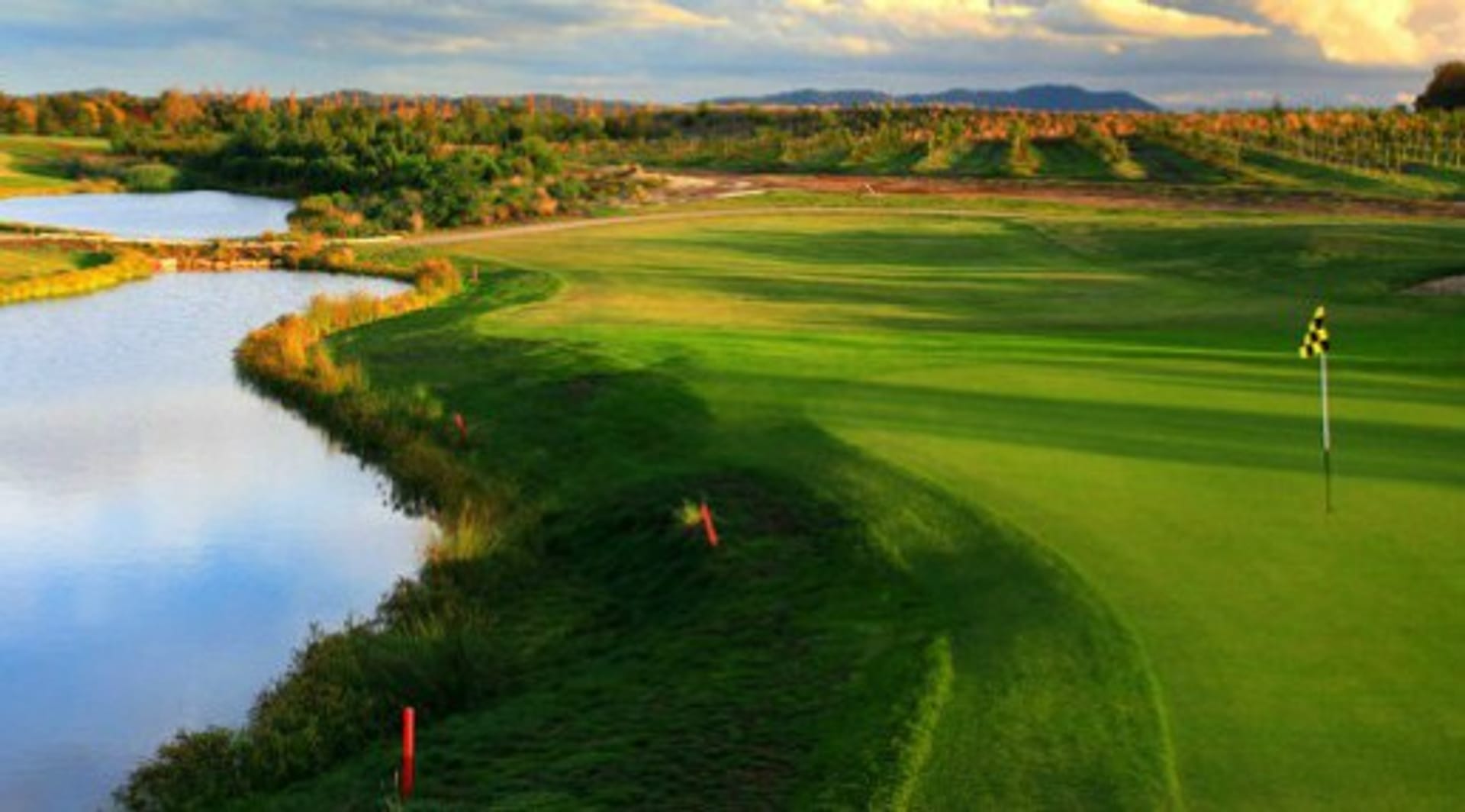 Yering Meadows Golf Club