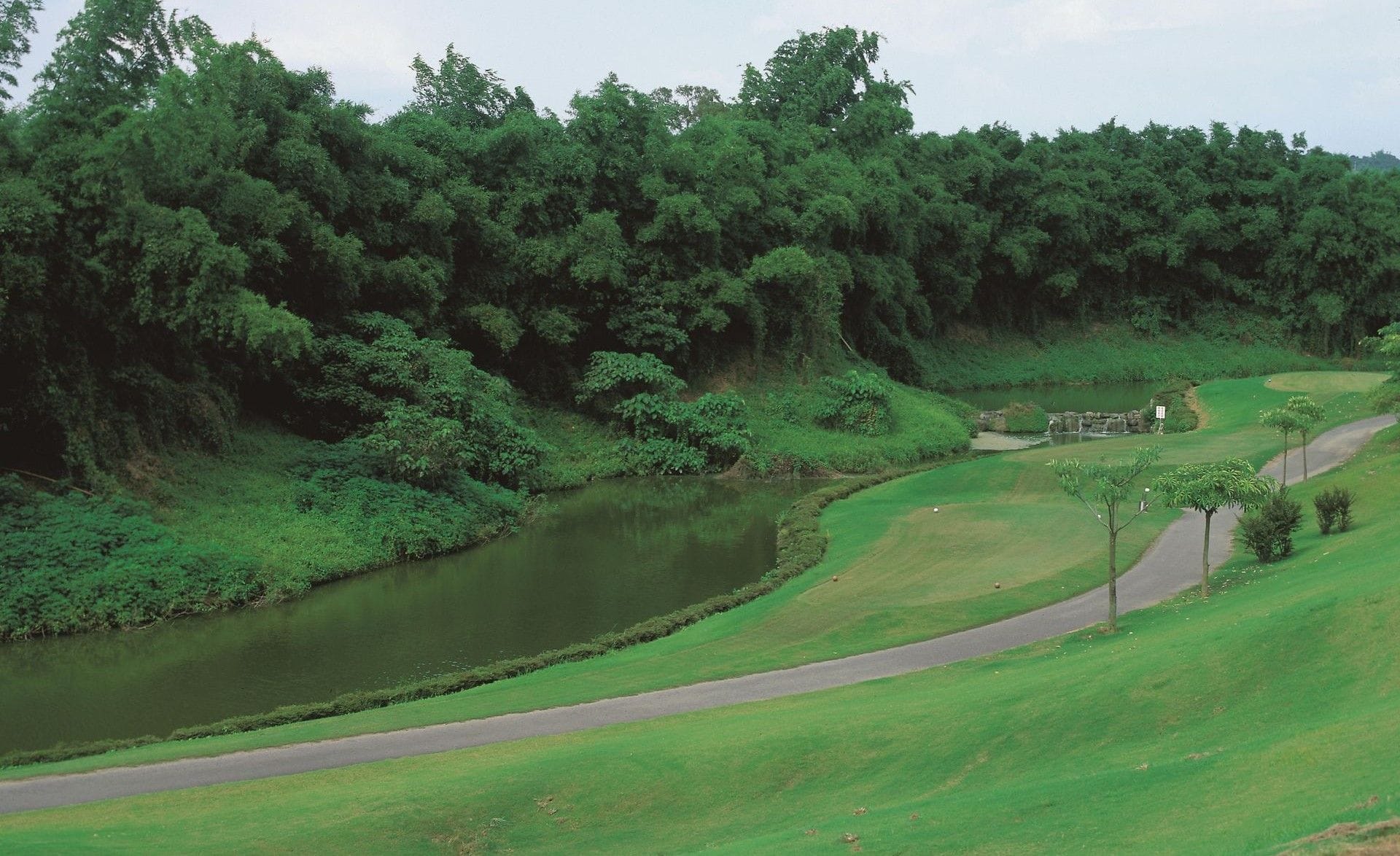 なんのそのFanch Ledan【golf course】 なんのそのFanch Ledan【golf course】