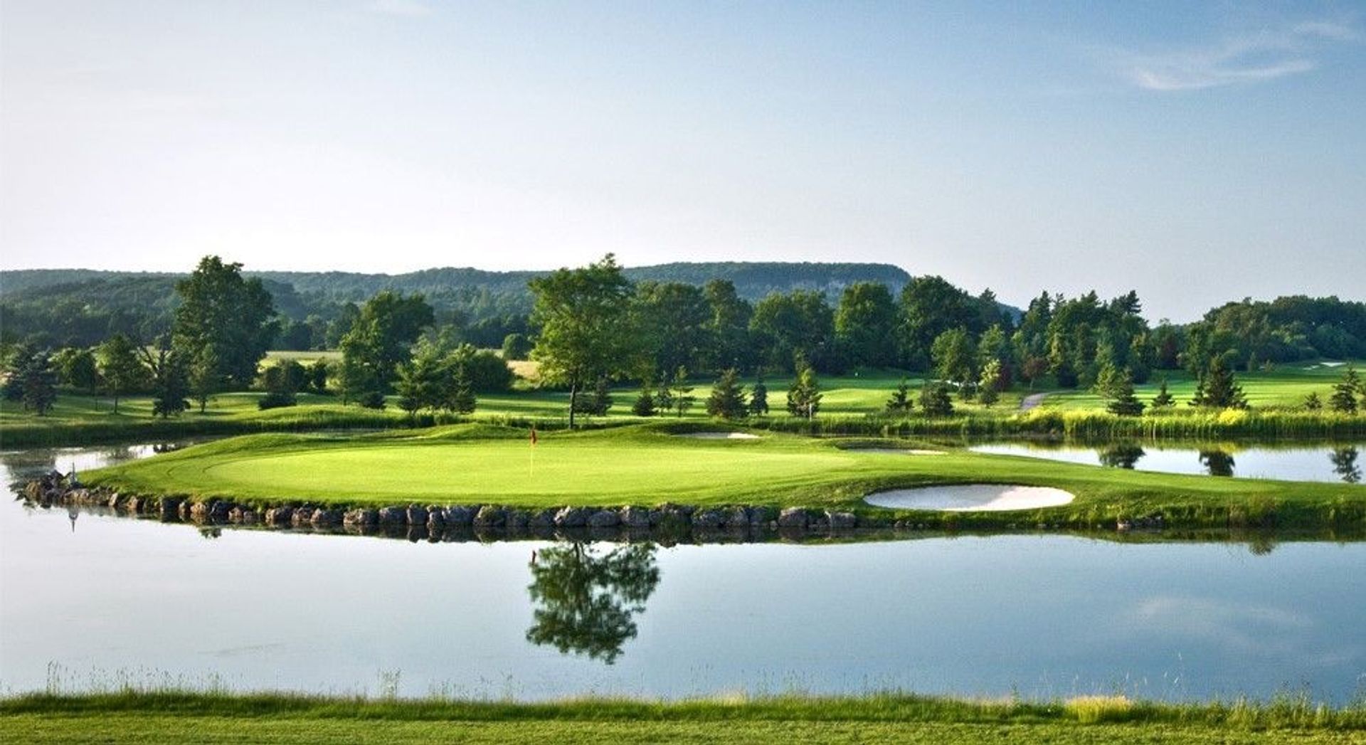 Crosswinds Golf & Country Club