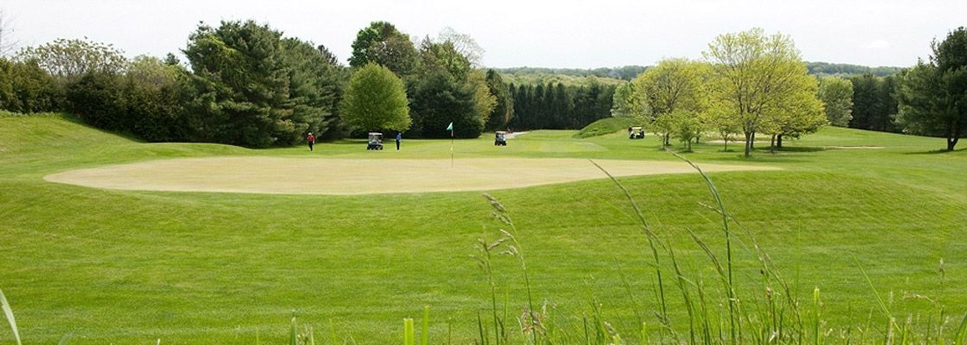 Tunxis Country Club (White)