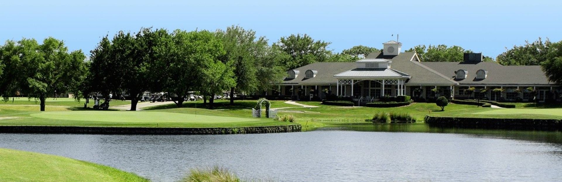 Silverthorn Country Club