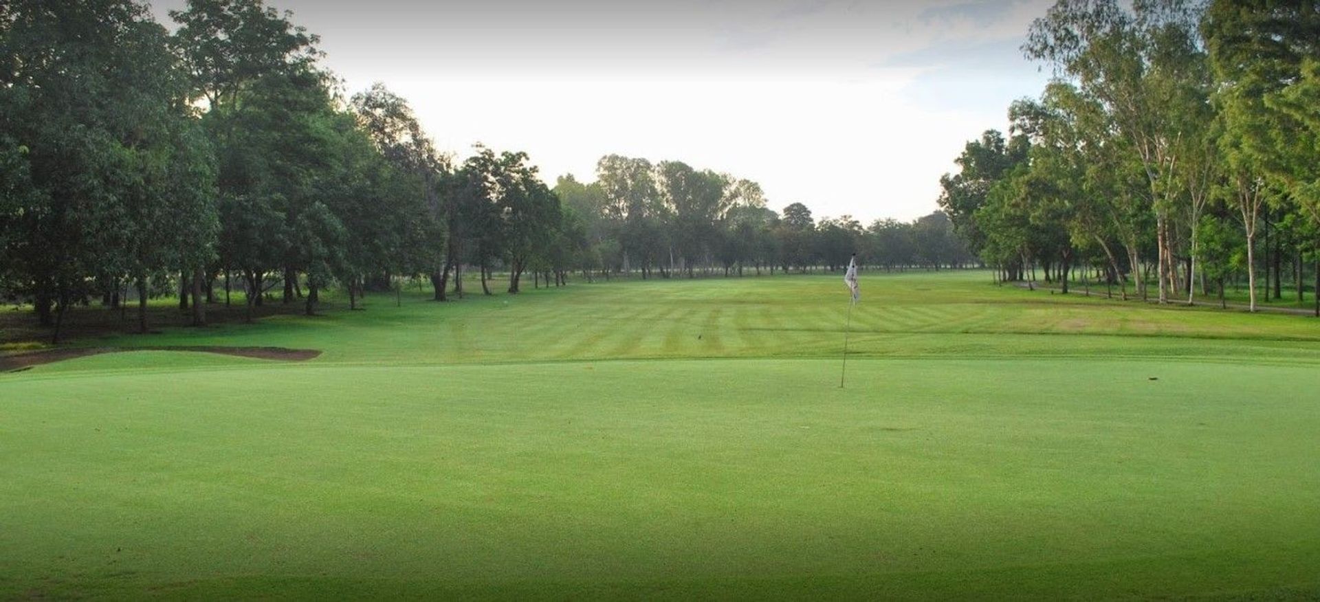 Jiraprawat Golf Course