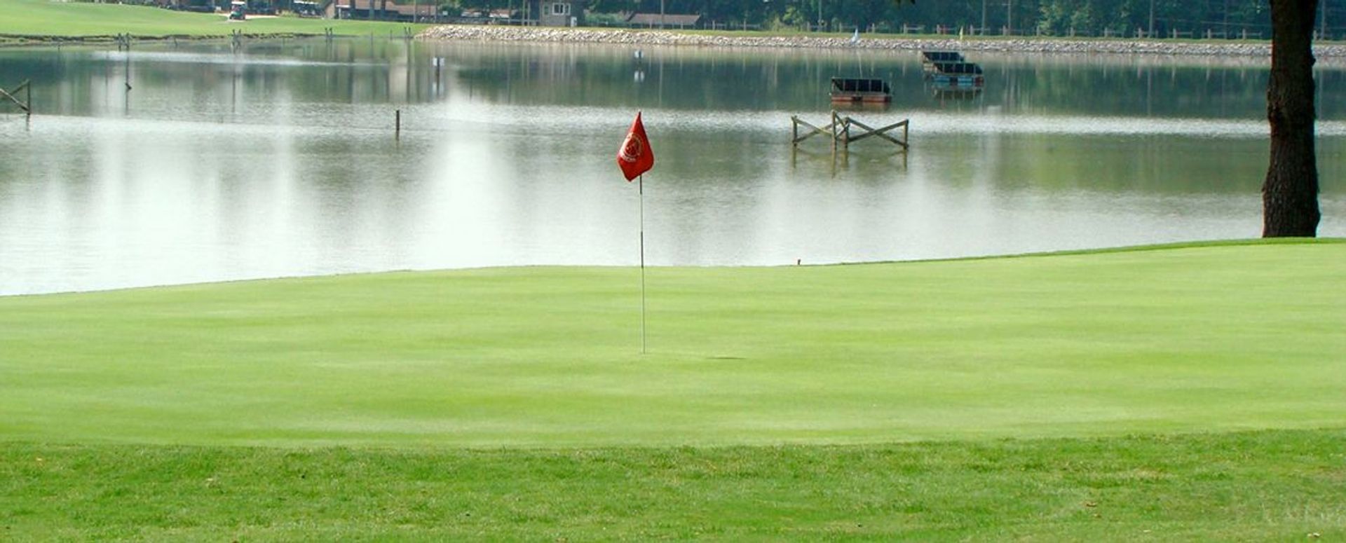 Lakeshore Golf Course