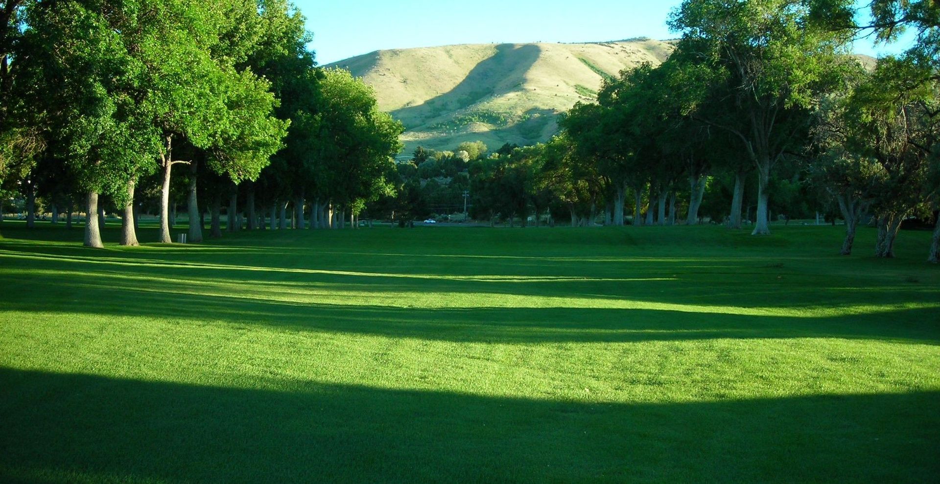 Riverside Golf Course