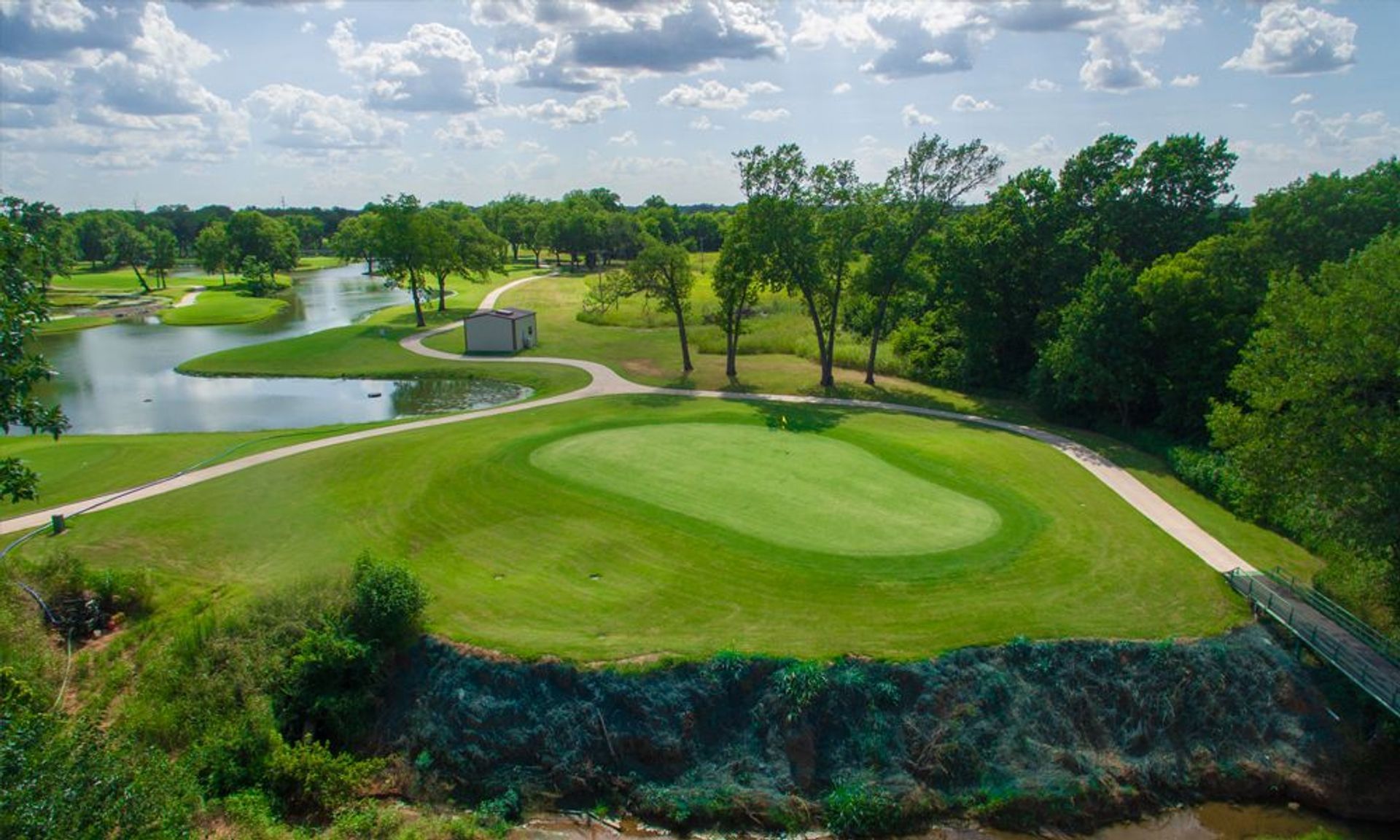 FireLake Golf Course