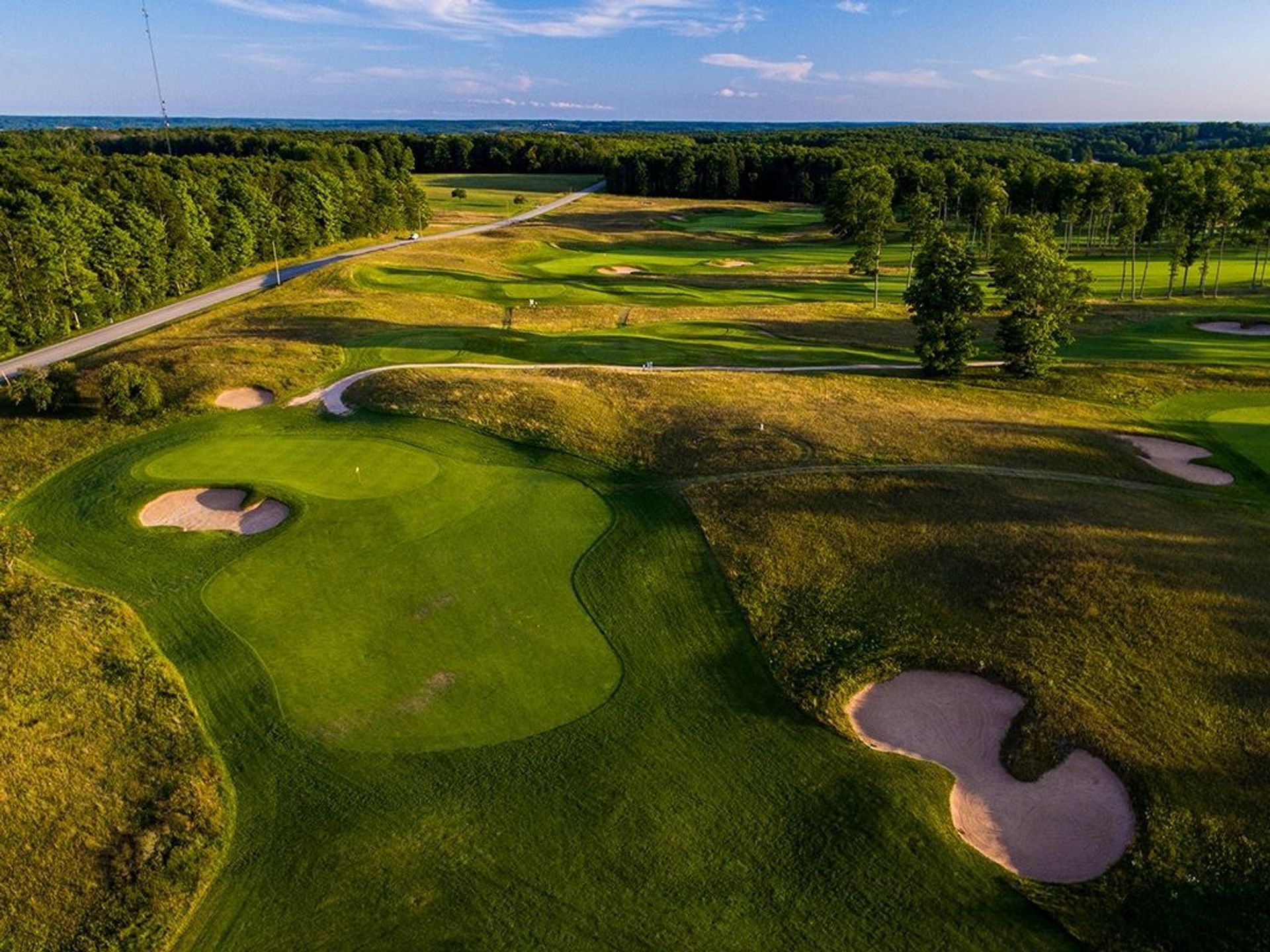 Treetops Resort (Tradition)