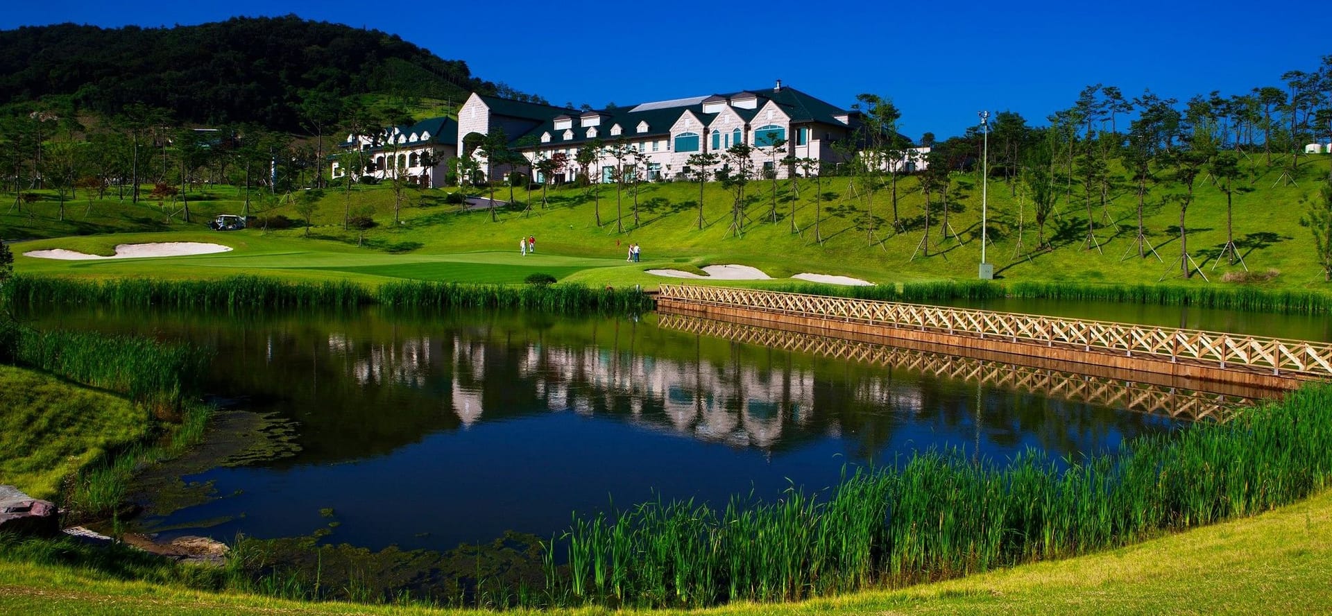 Happiness Country Club