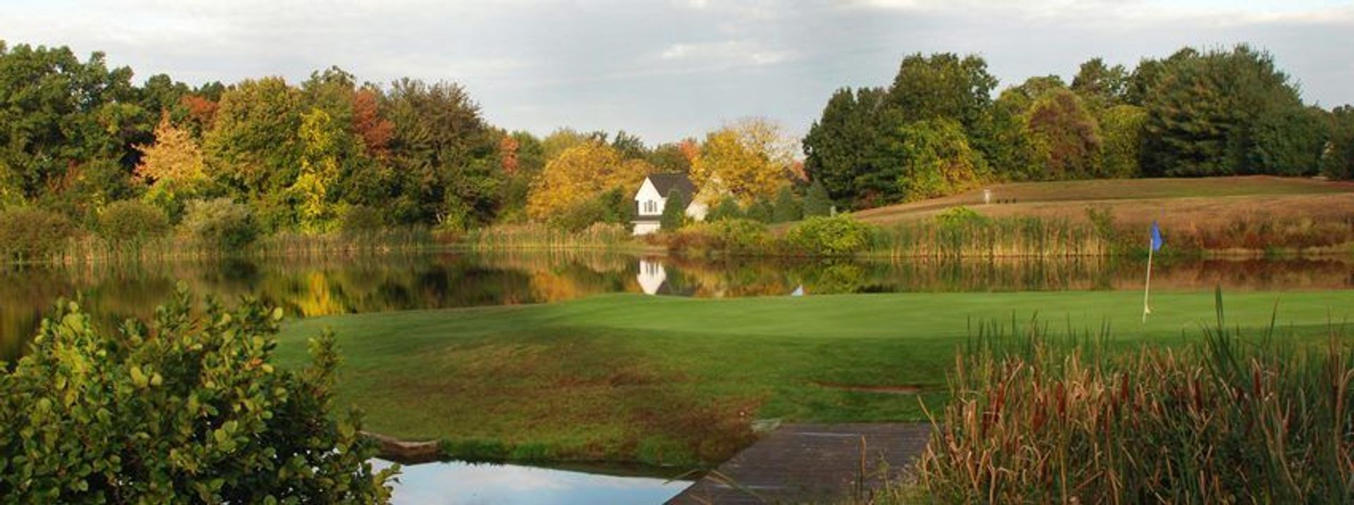 Minnechaug Golf Course