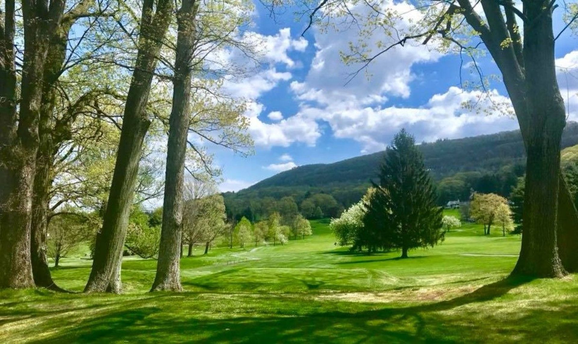Valley Country Club