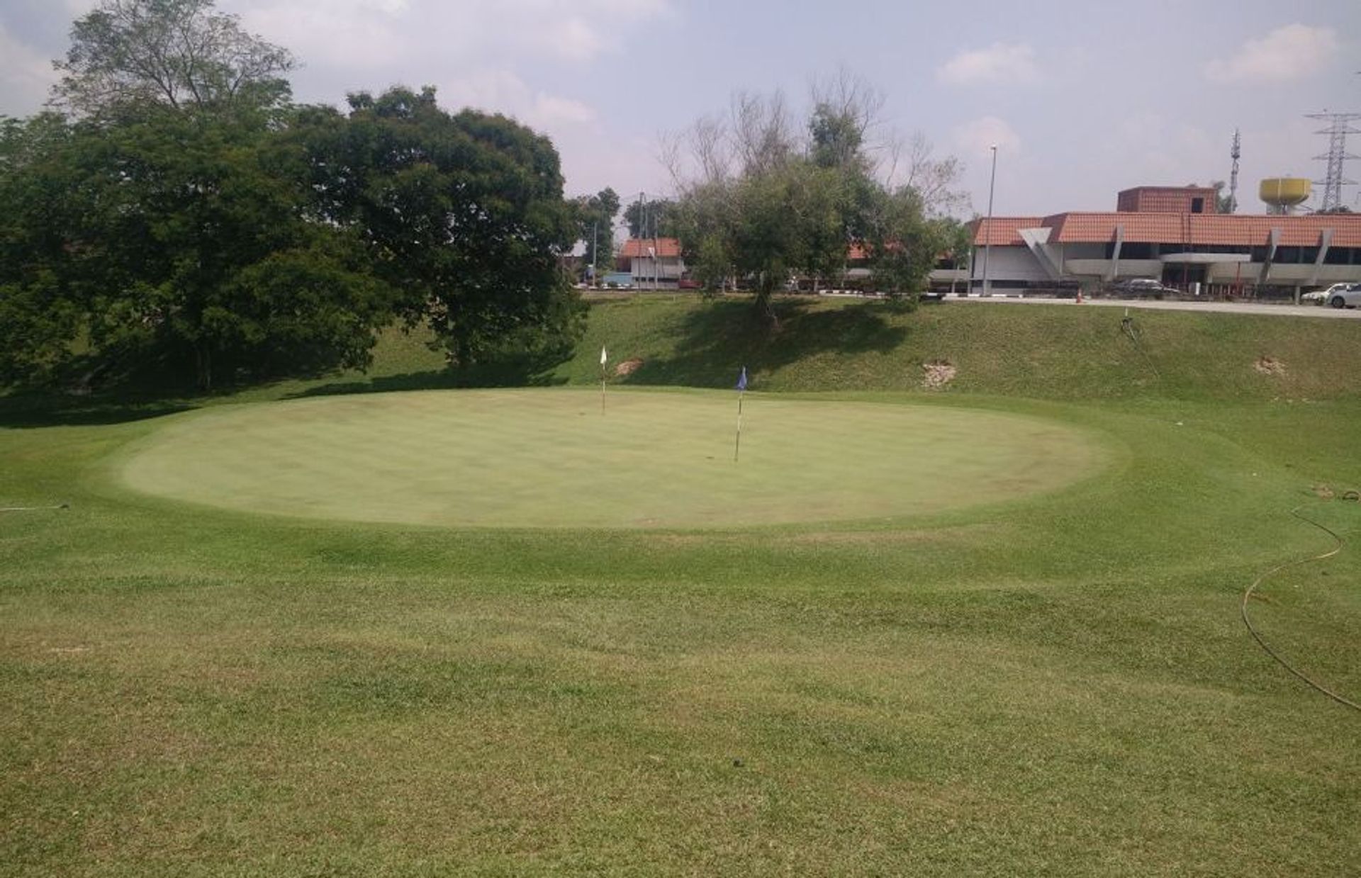 Ilsas Recreational Golf Course (UNITEN)