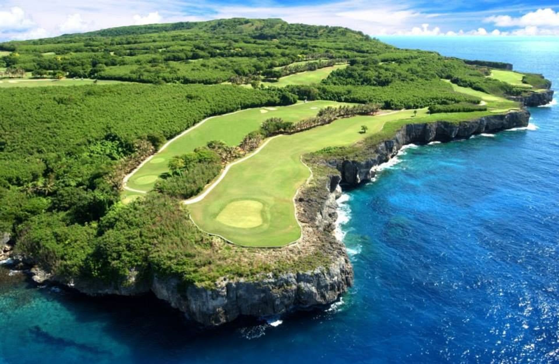 LaoLao Bay Golf & Resort (Kagman West)