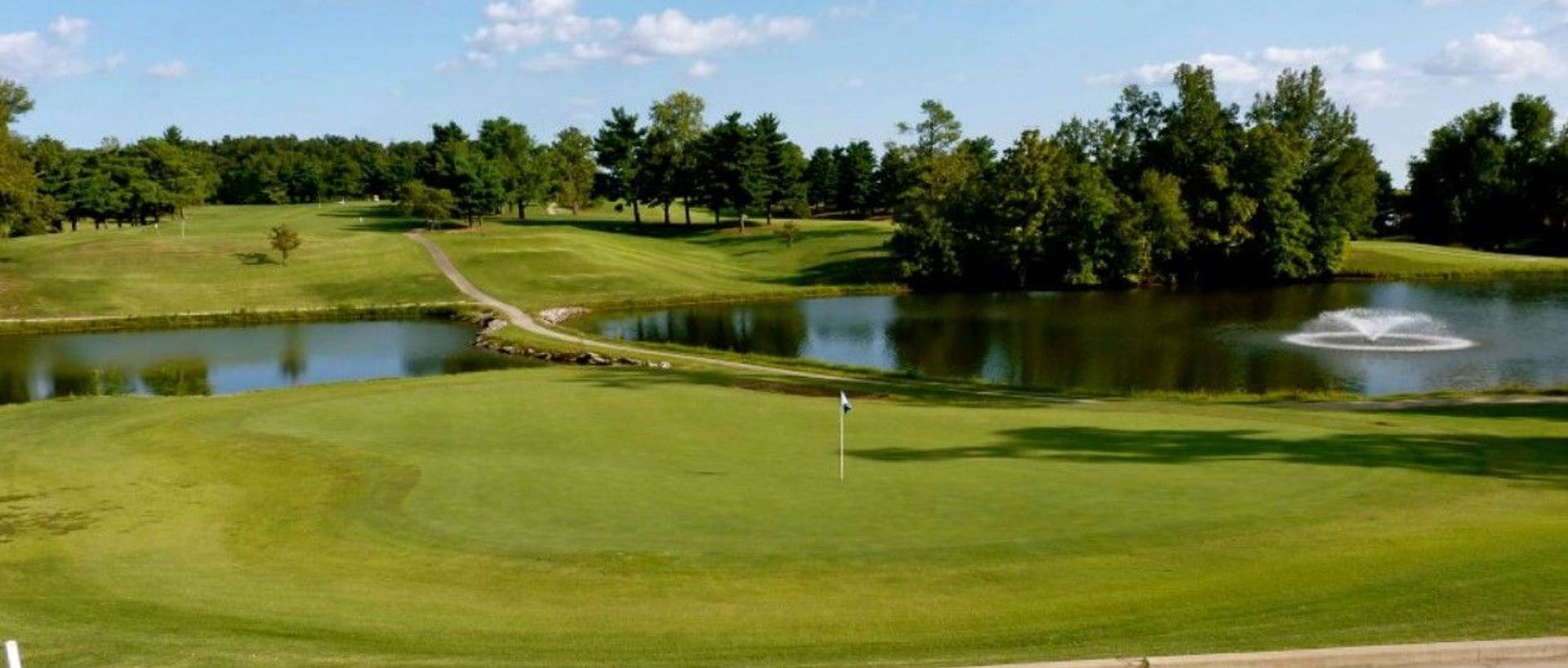Kimbeland Country Club