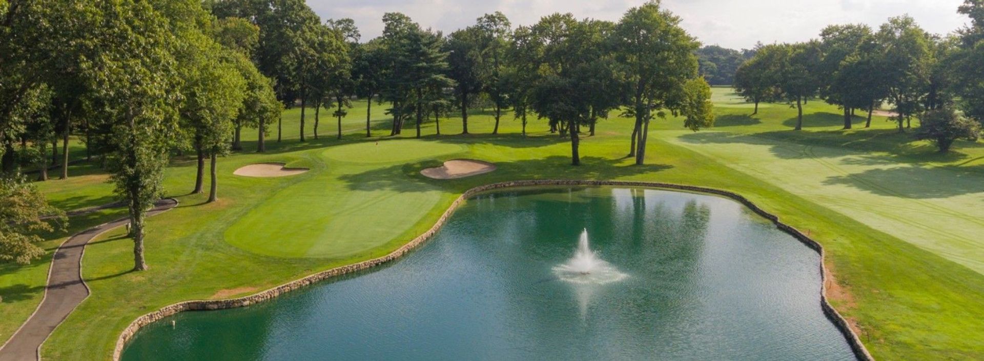Woodside Club