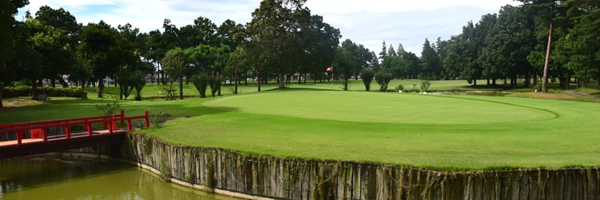 31 Country Club