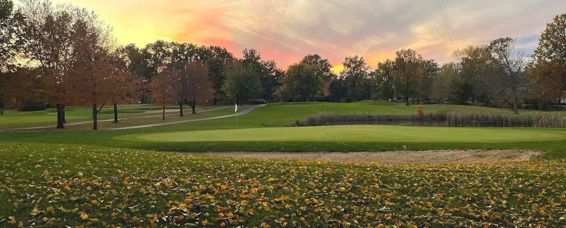 The Grizzly Golf and Social Lodge (The Academy)