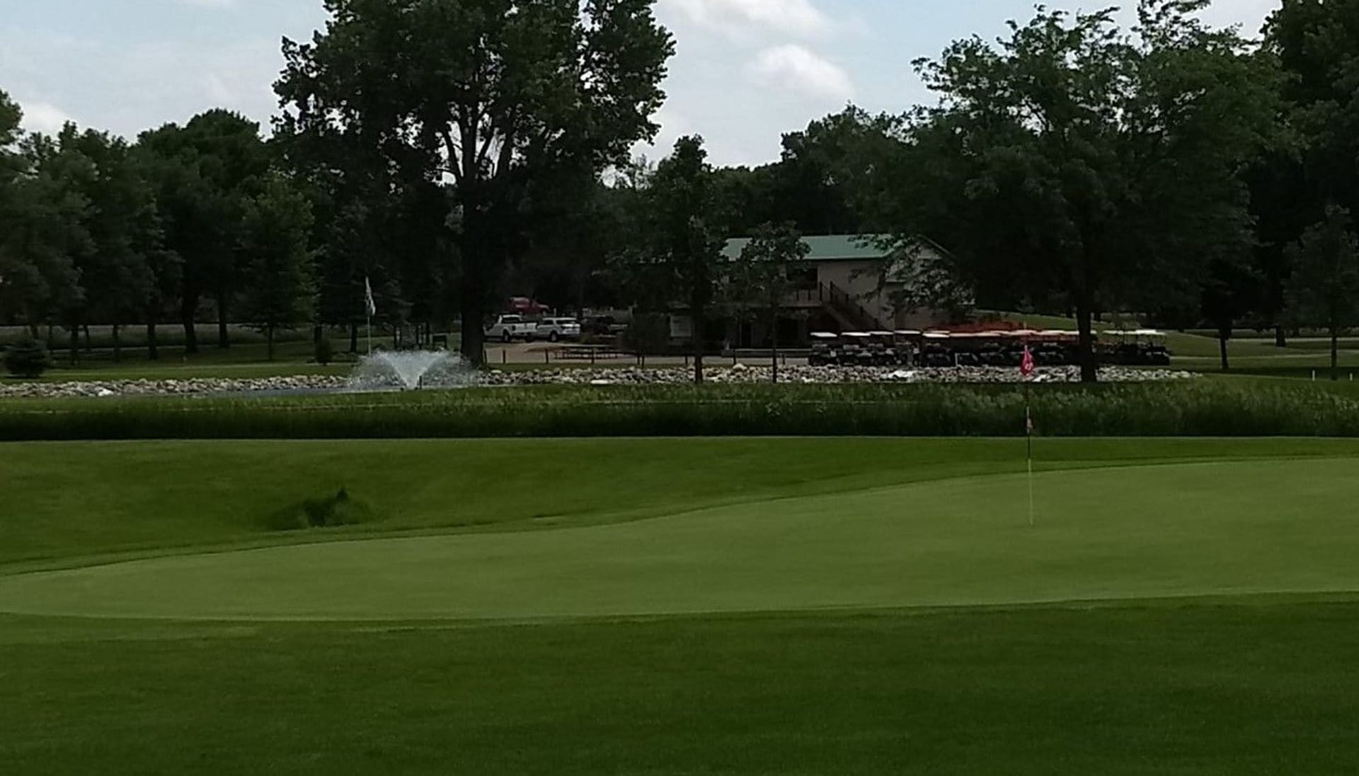 Hawk Creek Country Club