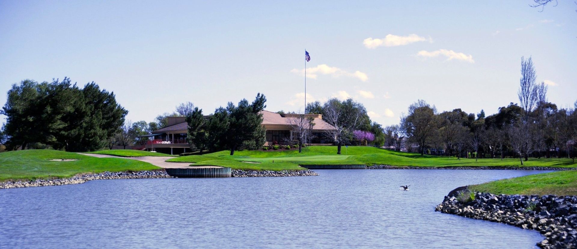 Discovery Bay Country Club