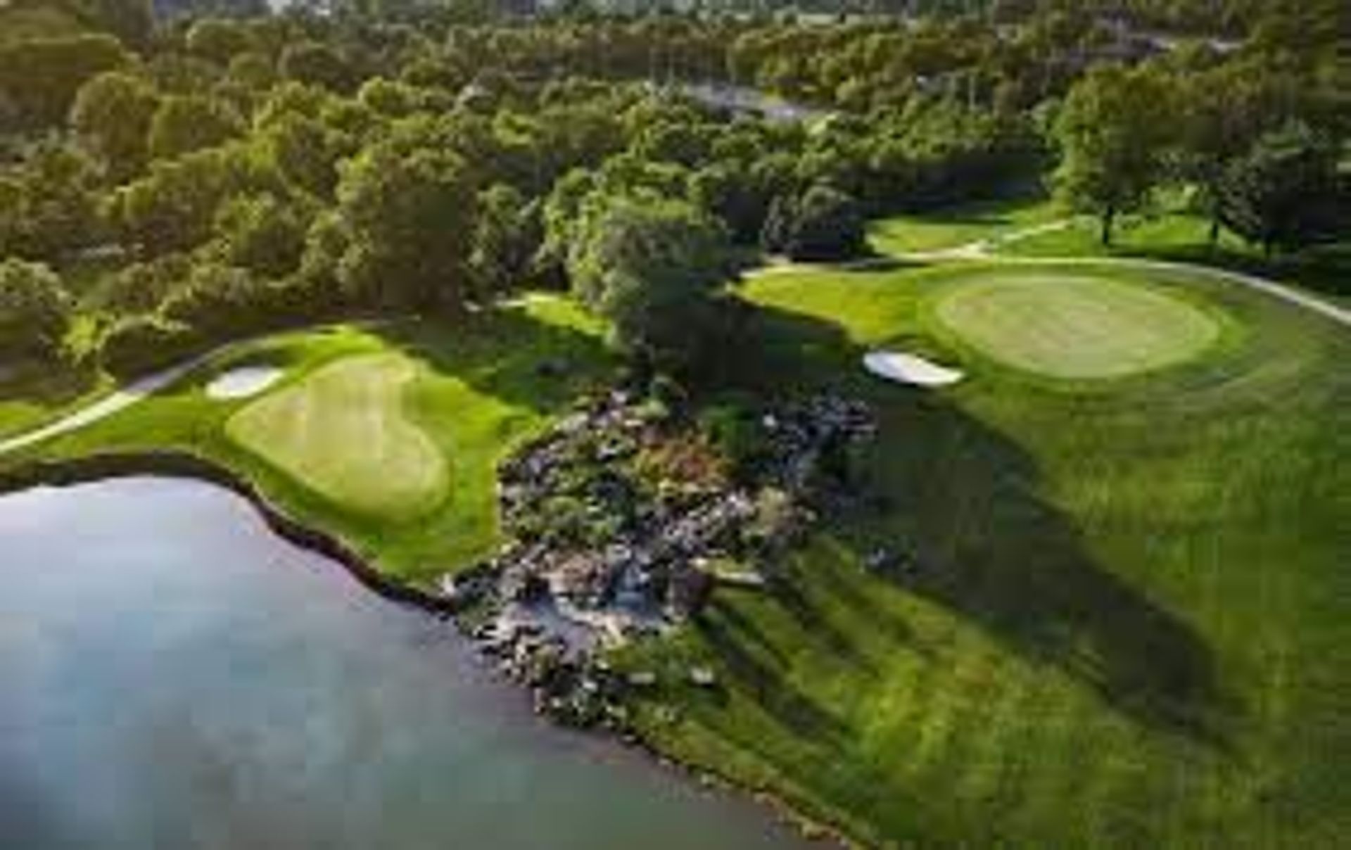 Twin Oaks Country Club