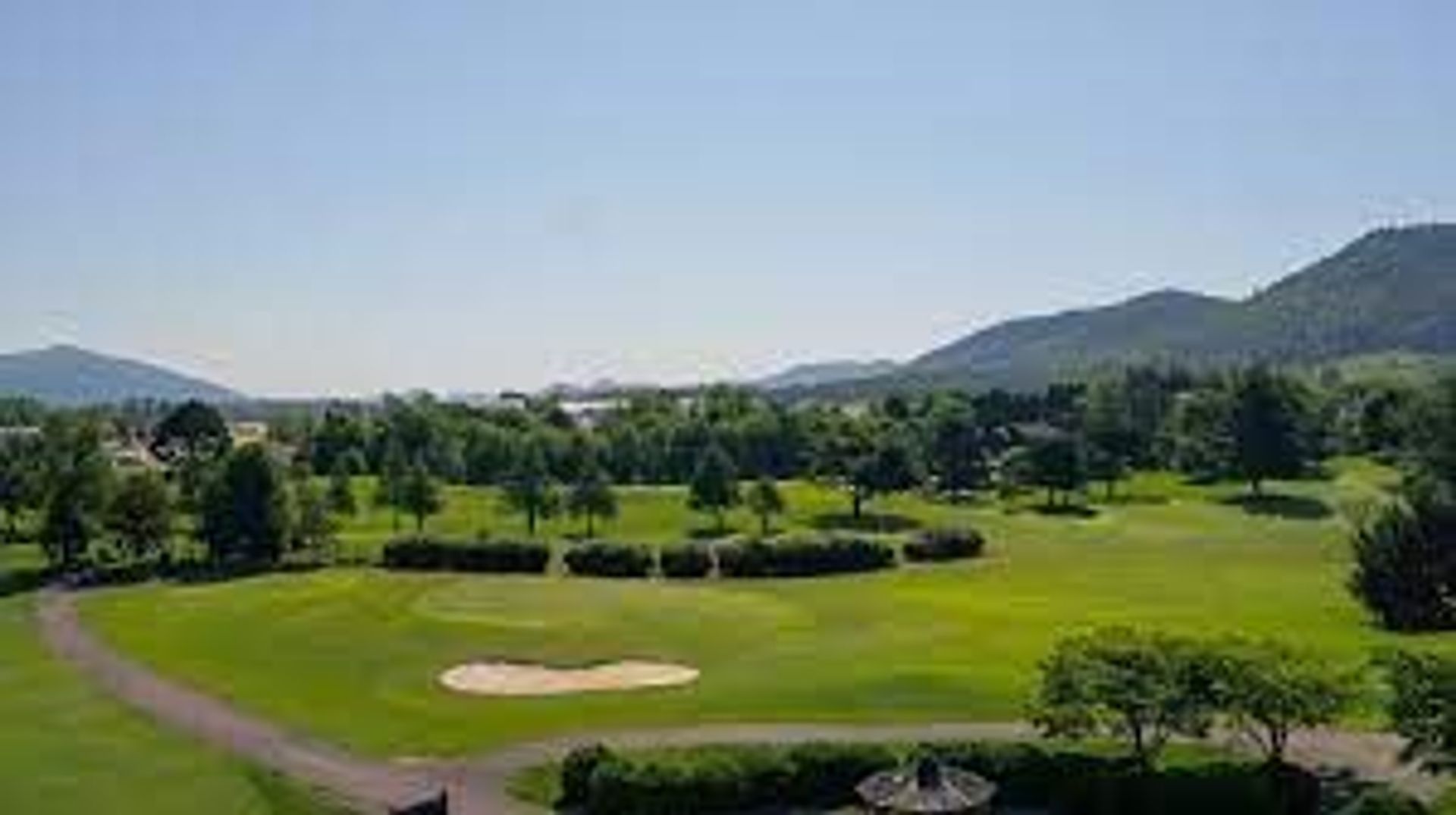 Clinchview Golf & Country Club