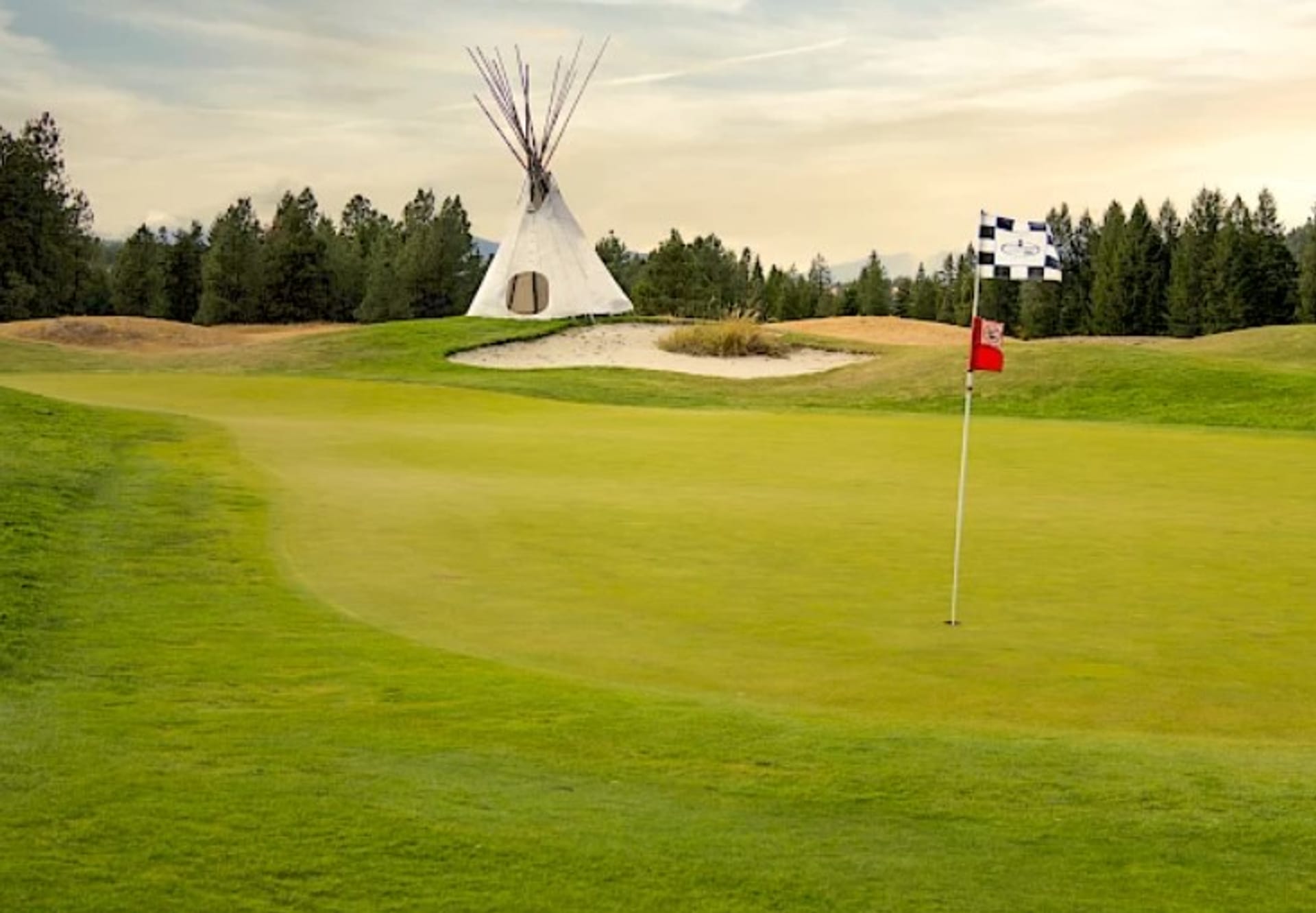St Eugene Golf Resort
