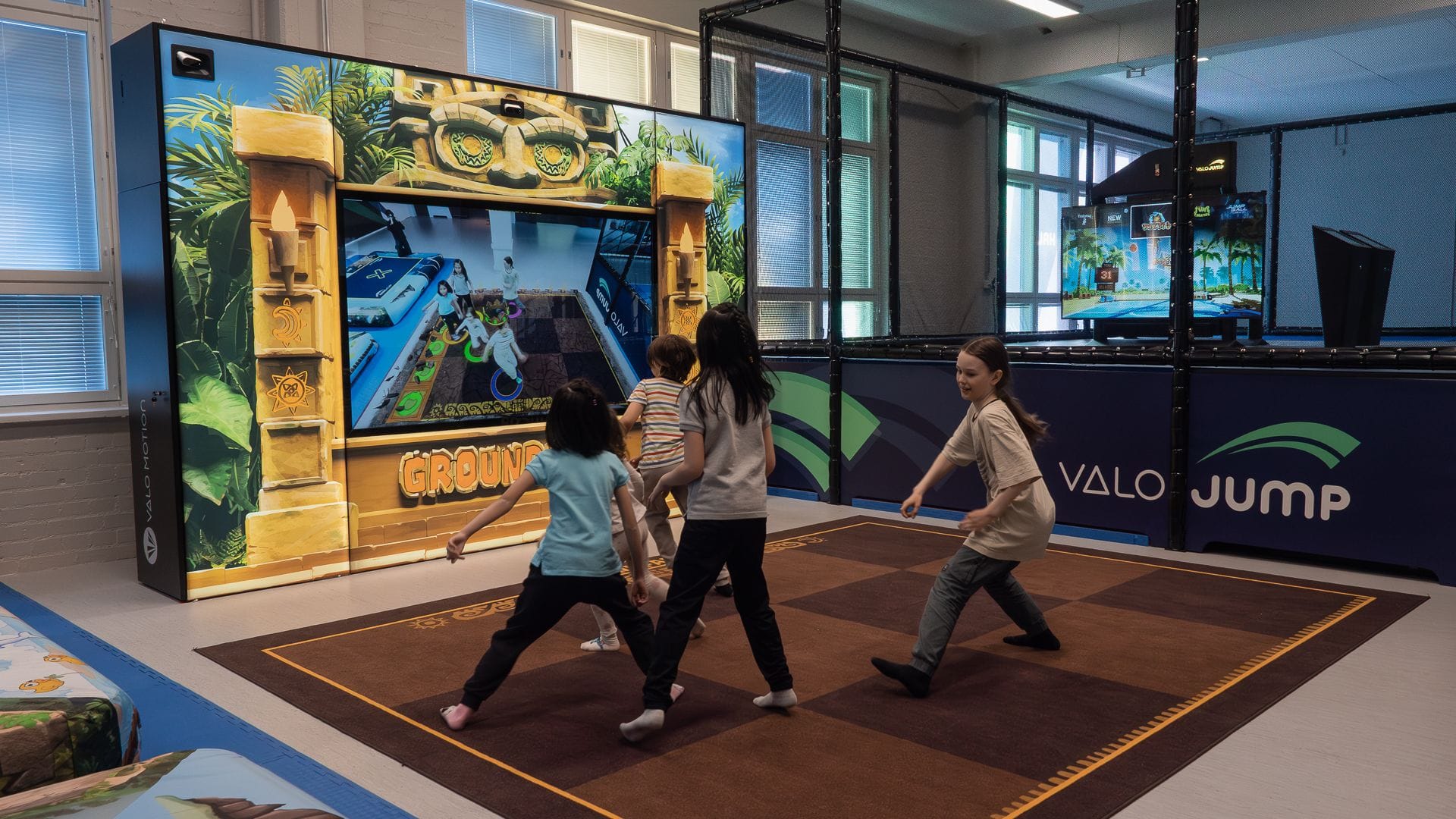 hps-play-company-playlife-valo-groundfall_standalone-game-3.jpg