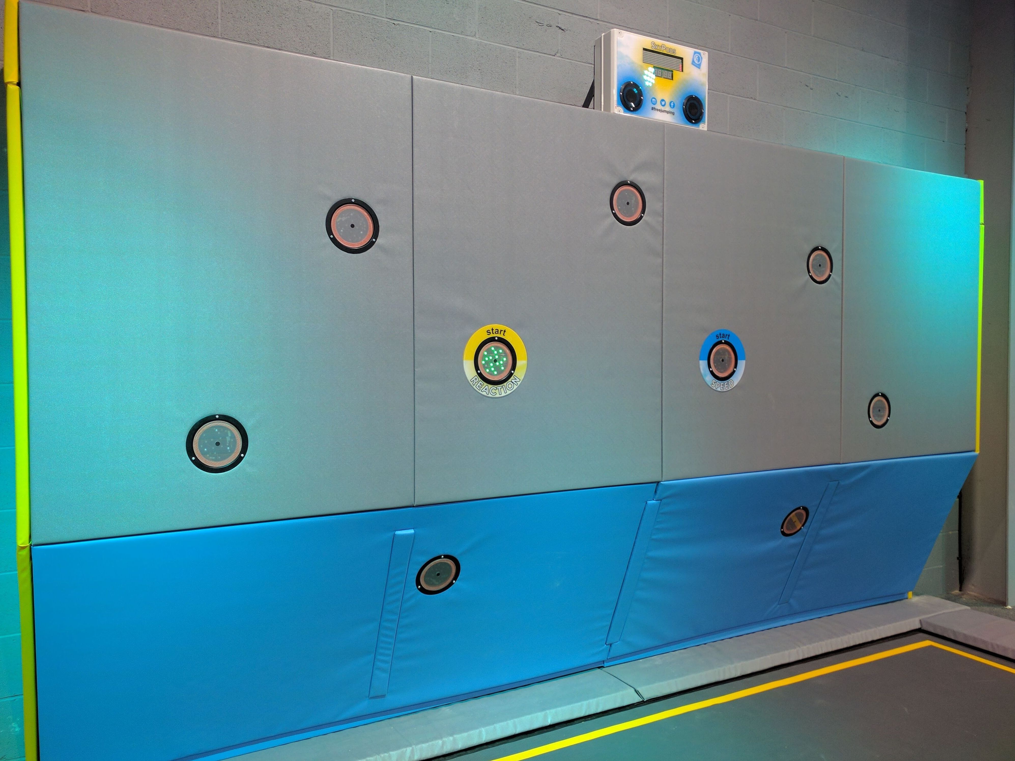 skypods-1690375608.jpg