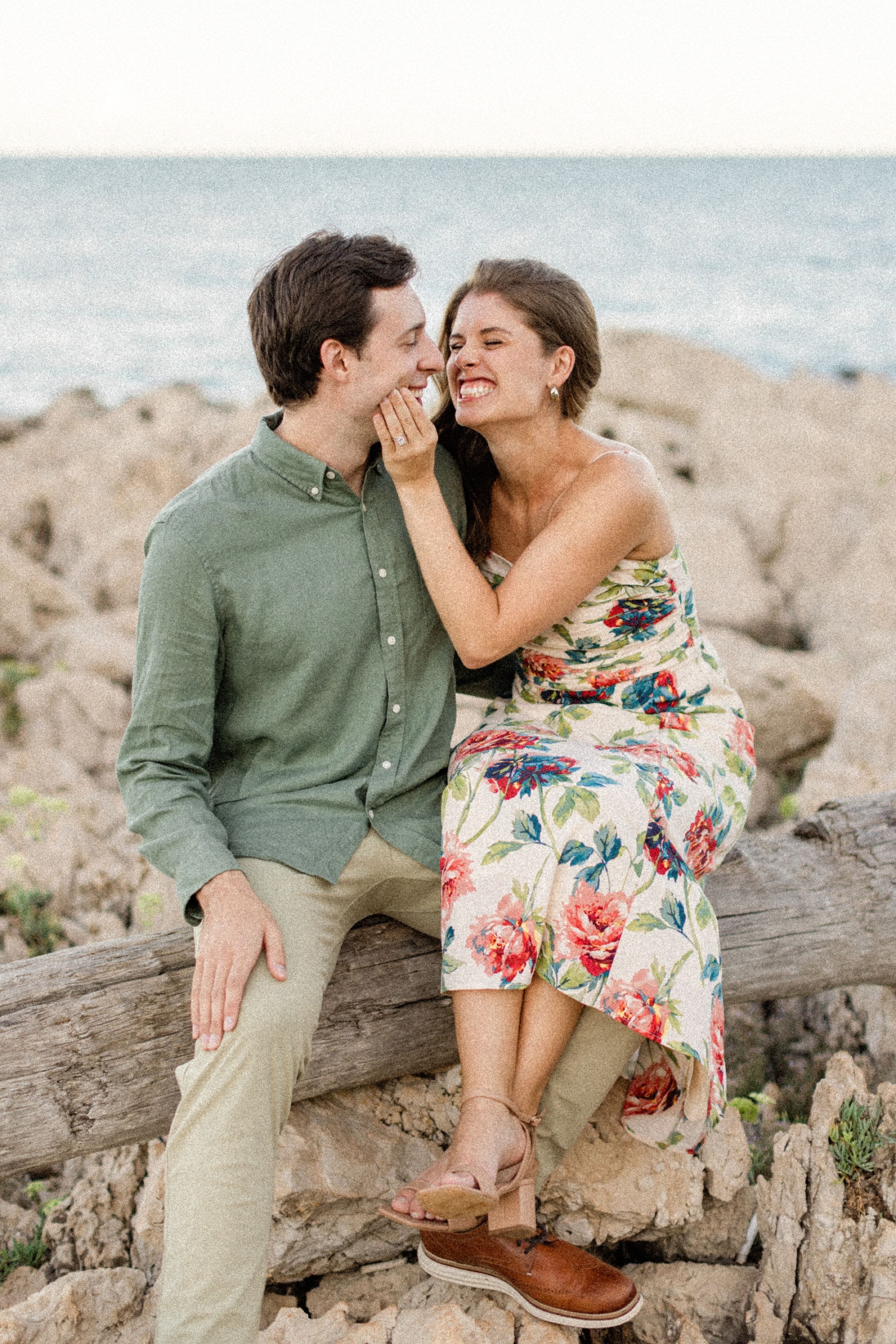 Séance photo de couple de Caitlyn et Will au Cap d'Antibes 14