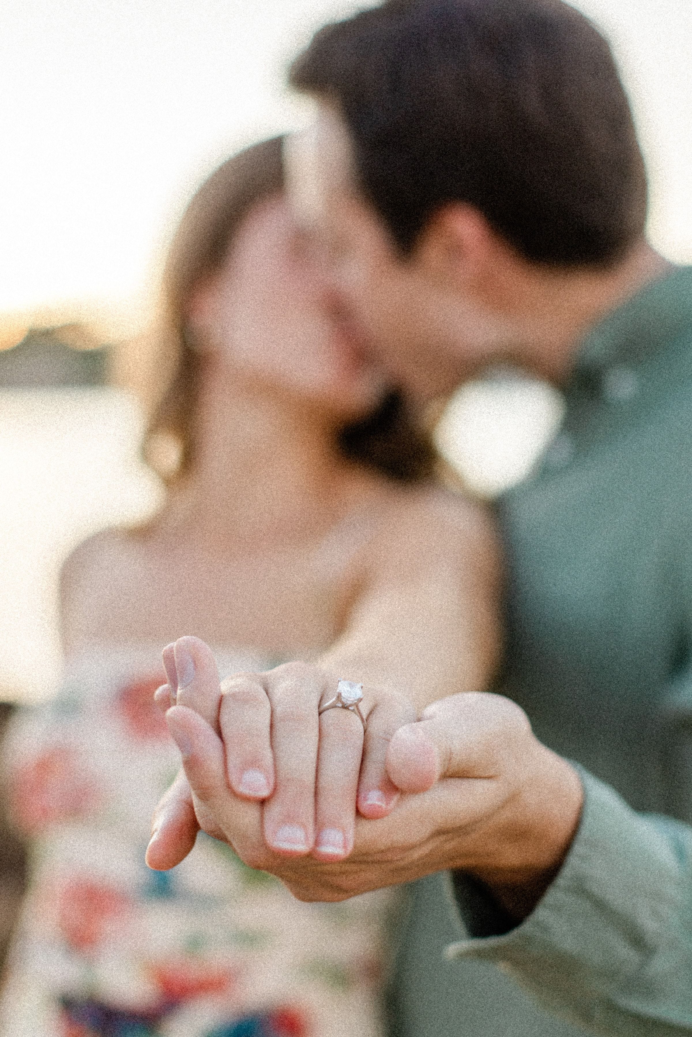 Séance photo de couple de Caitlyn et Will au Cap d'Antibes 34