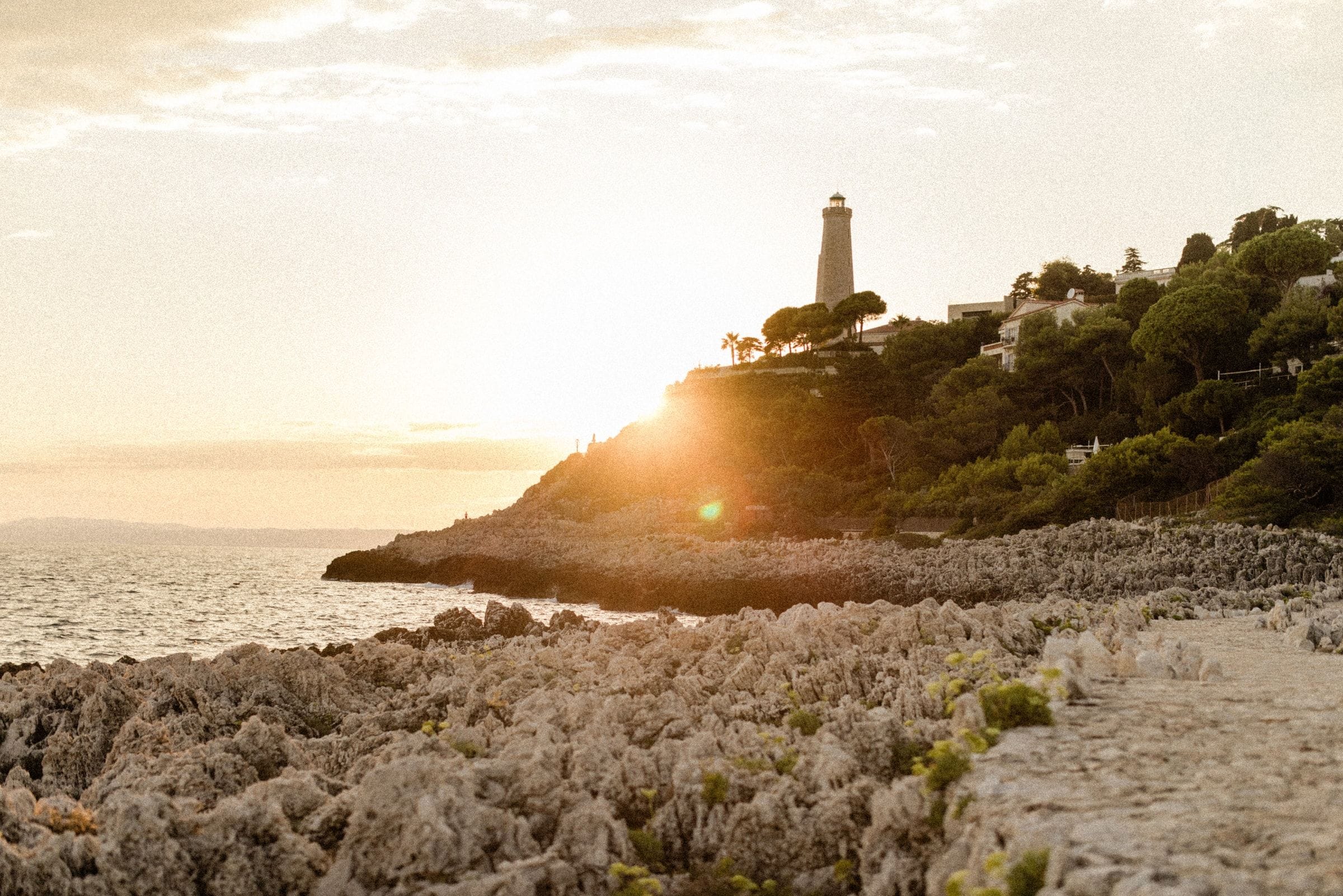Demande en mariage romantique à Saint-Jean-Cap-Ferrat 1