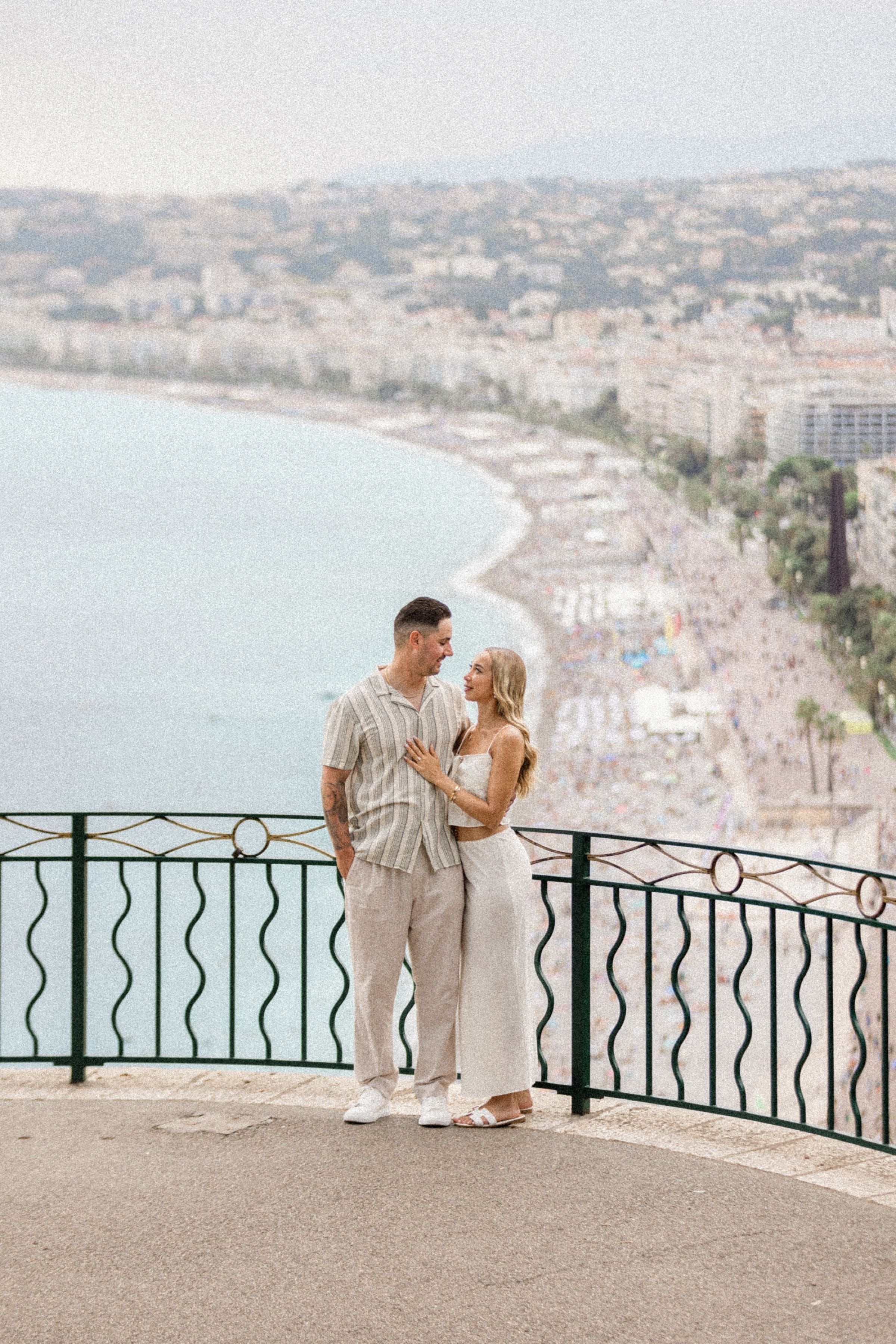 Demande en mariage de Joe et Jasmin sur la Colline du Château Nice 7