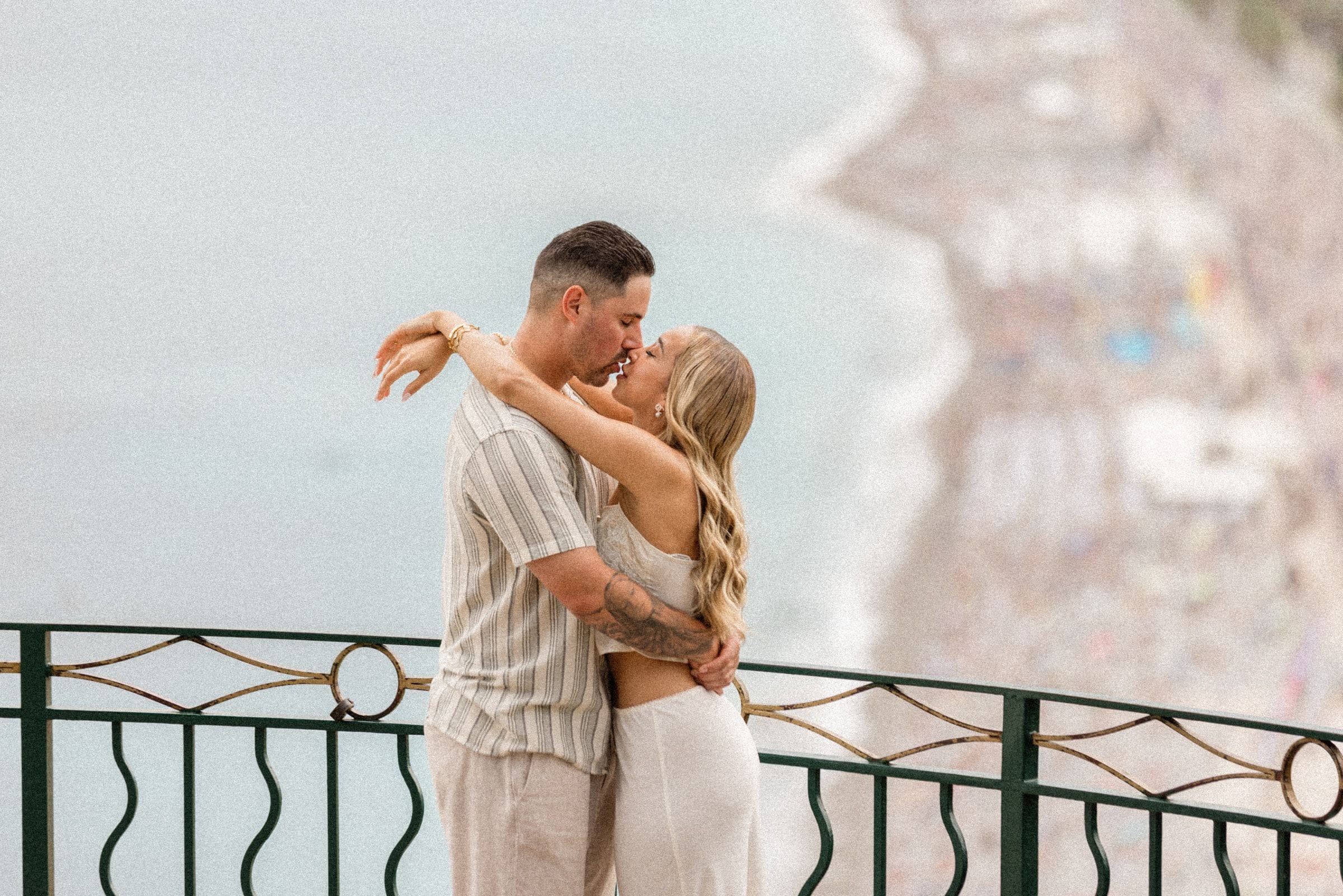 Demande en mariage de Joe et Jasmin sur la Colline du Château Nice 4