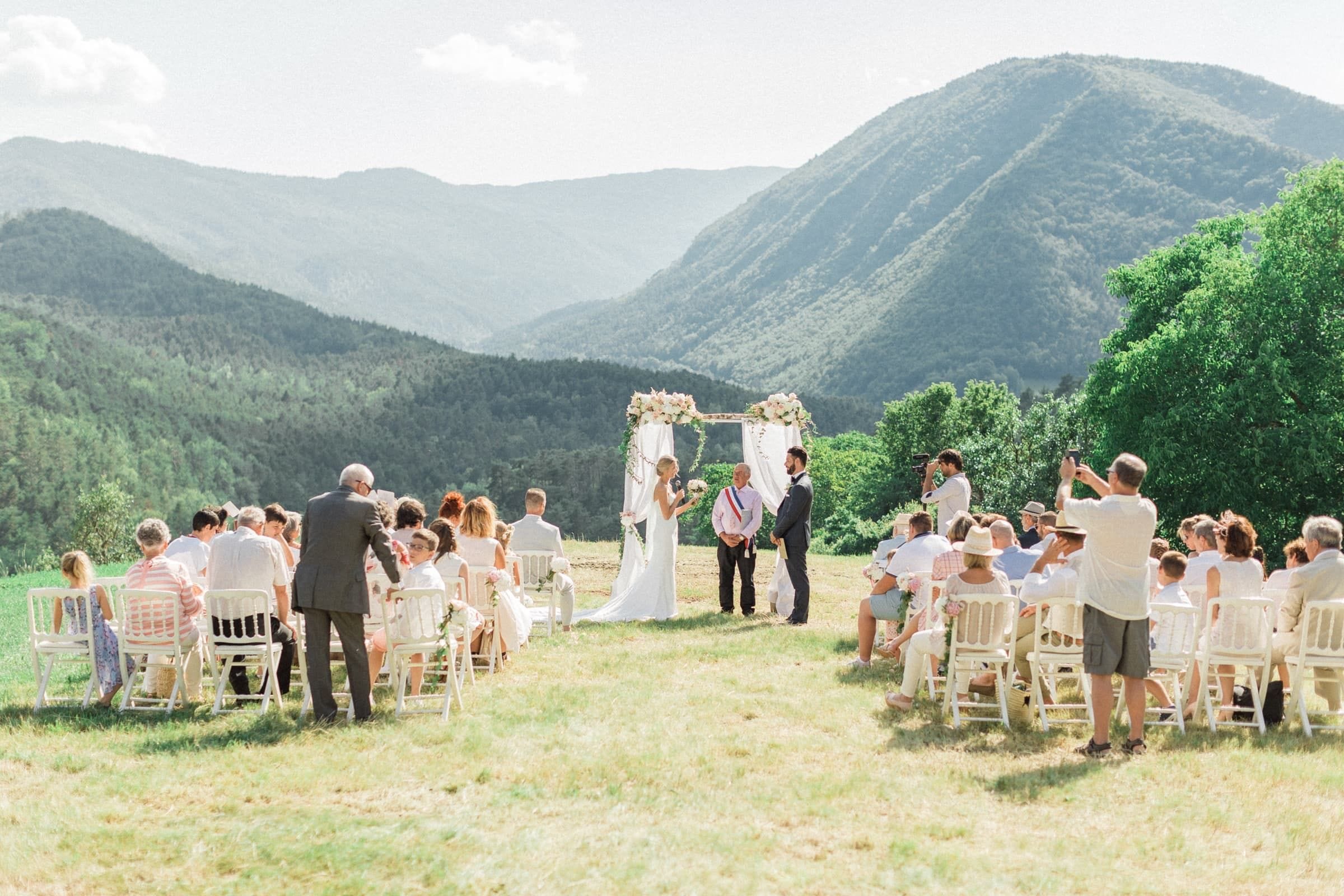 Moments naturels lors du mariage de Cynthia et Mathieu 6