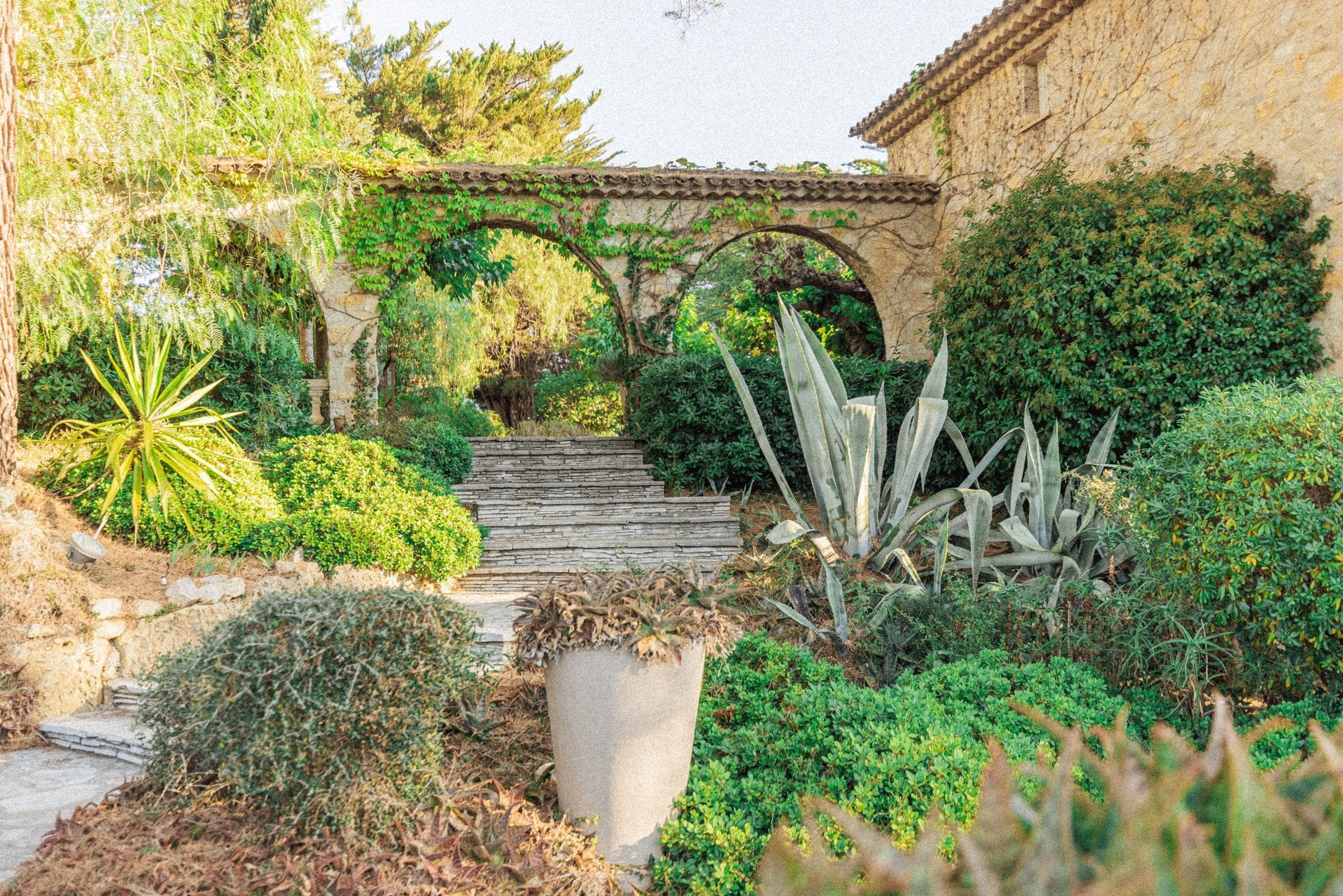 Mariage de Fiona & Paul au Manoir de l'Étang à Mougins 3