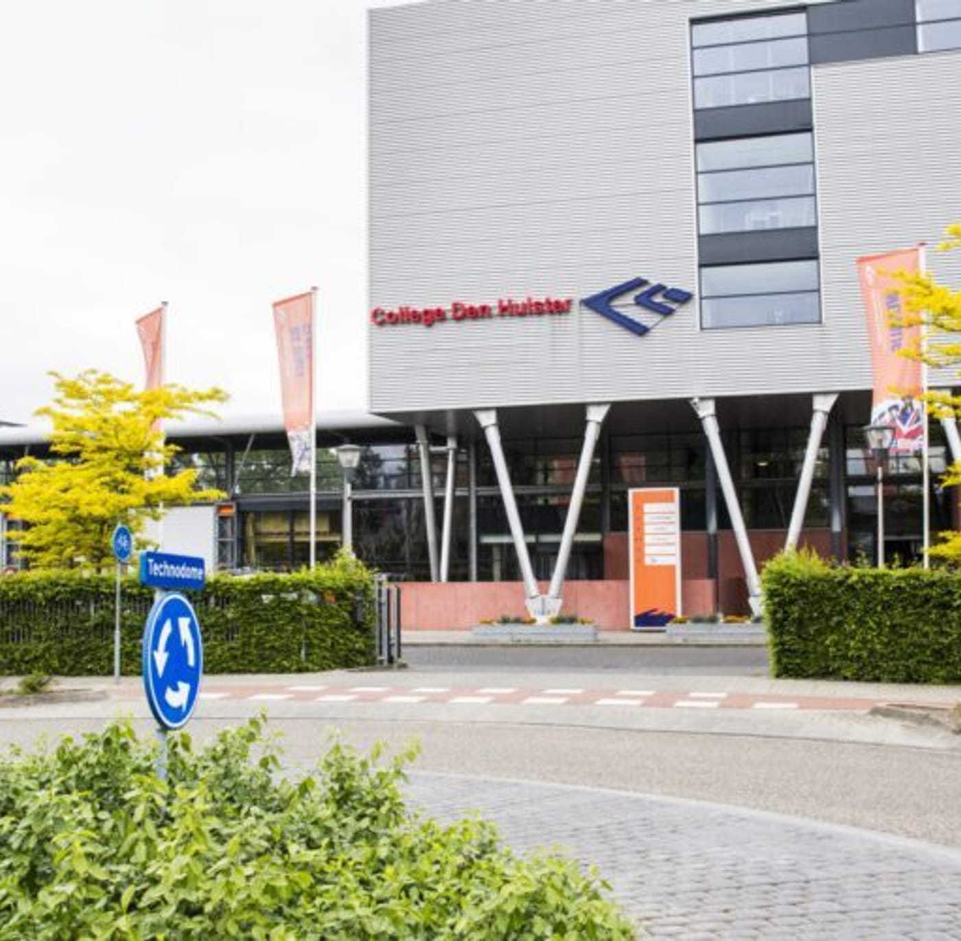 LEEF College den hulster WEB