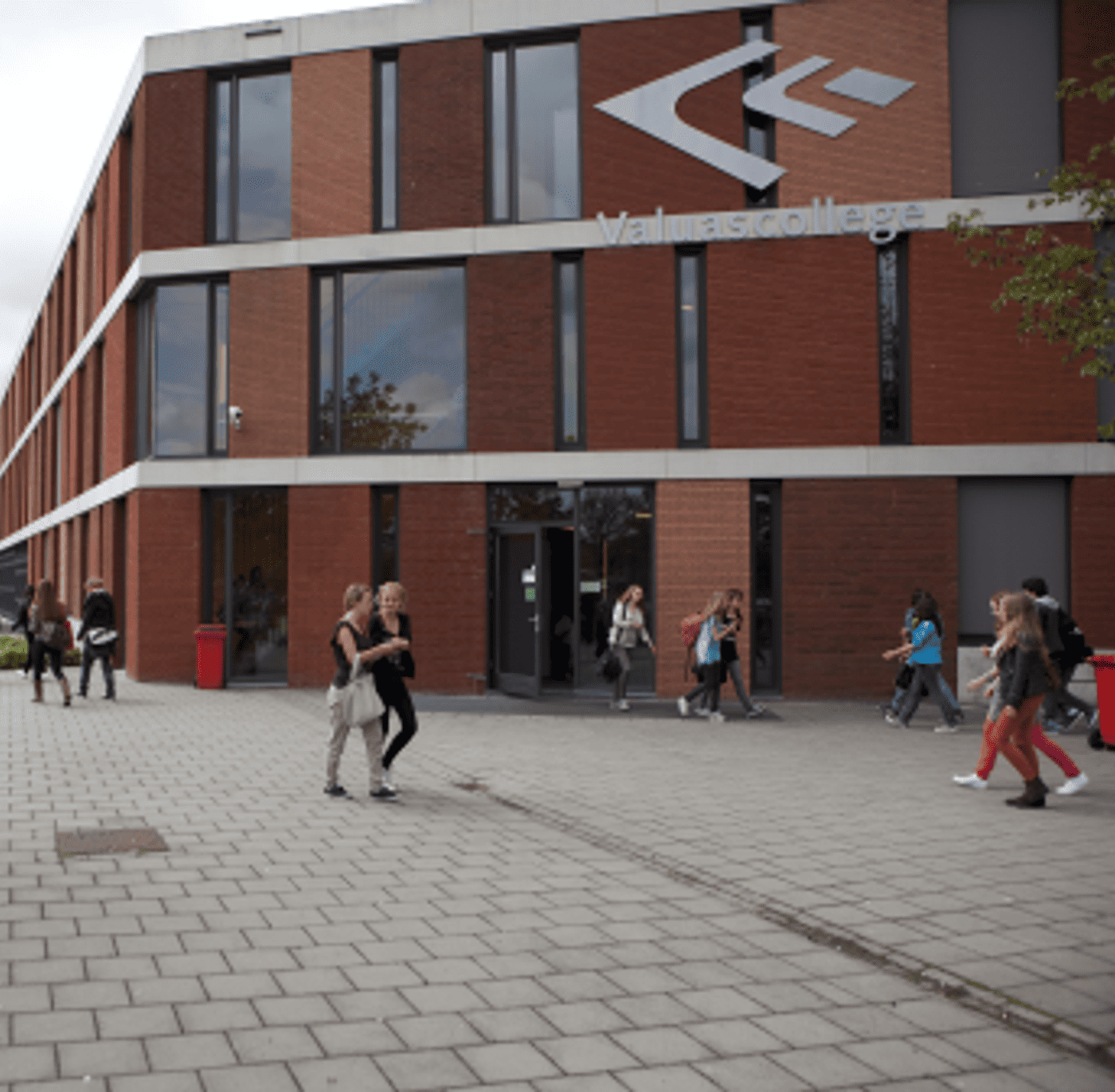 LEEF Valuas college WEB