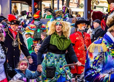 VASTELAOVEND 2022 Kinderoptocht Venlo WEB Minted Media