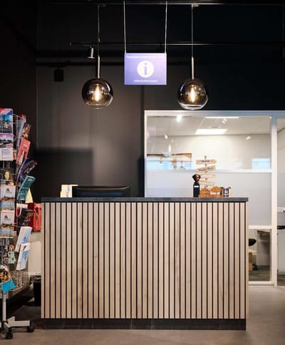 LOCATIE Boekhandel Koops WEB Thom Spierenburg 42