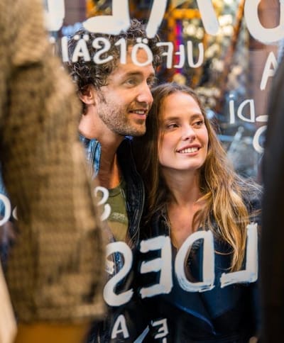 Happy Couple 014 KLEIN