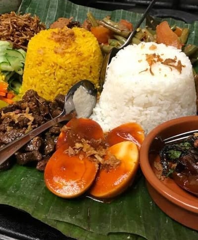 Locomotief moluks eten