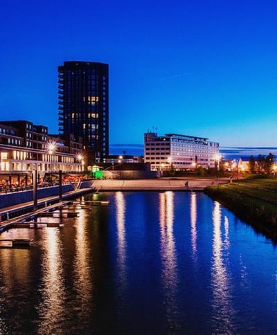 Maasboulevard thumbnail avond