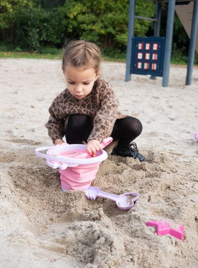 LEEF Opgroeien in Venlo Bellenblaas WEB Joy Cremers 2025 3277