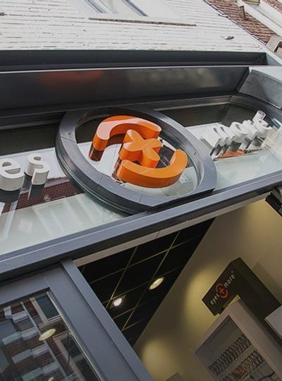 Eyes and more Thumbnail jpg