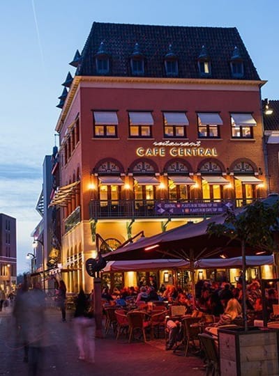 Cafe Central thumbnail jpg