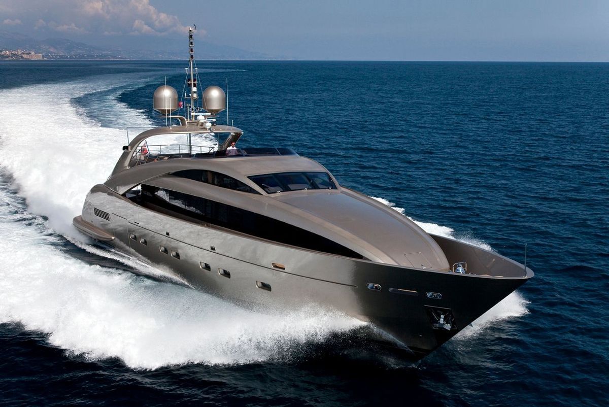 Яхта Motor Yachts