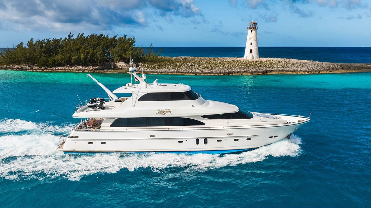 LEXINGTON — charteryacht i Florida