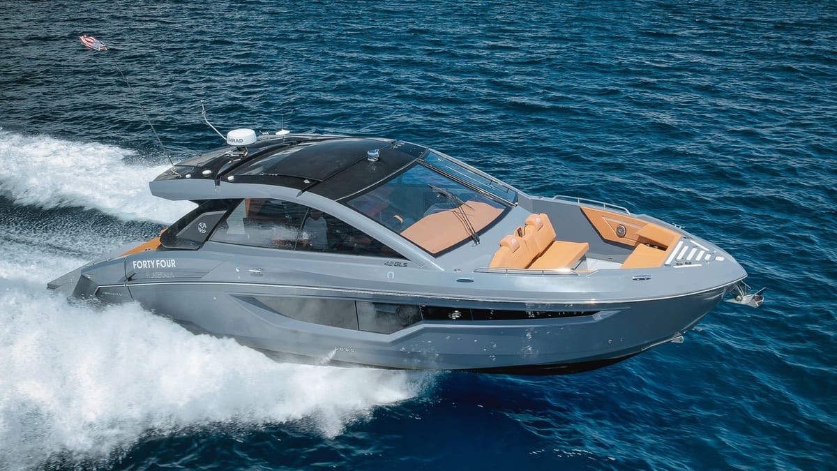FORTY FOUR Yacht for Sale - IYC