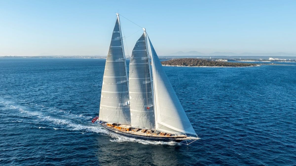 METEOR luxury motor yacht