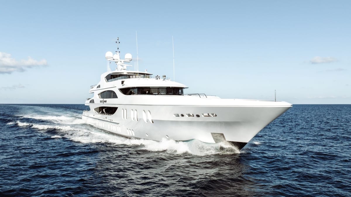 ELIS ET MAR luxury motor yacht